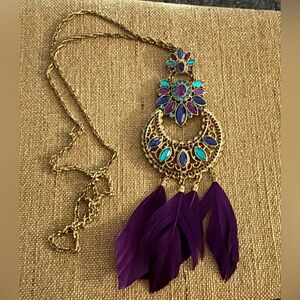 28" Gold Tone Pendant Necklace Pendant Colorful Rhinestones Purple Feathers
